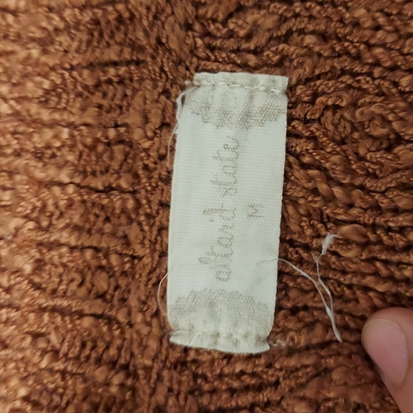 Altar'd State Cropped Sweater - Picture 6 of 7